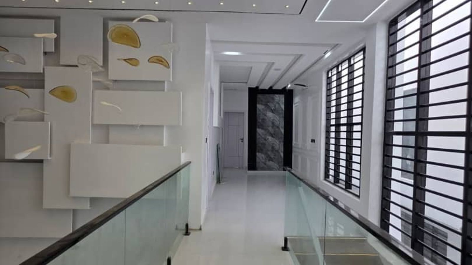 5 Bedroom Fully Detached Duplex