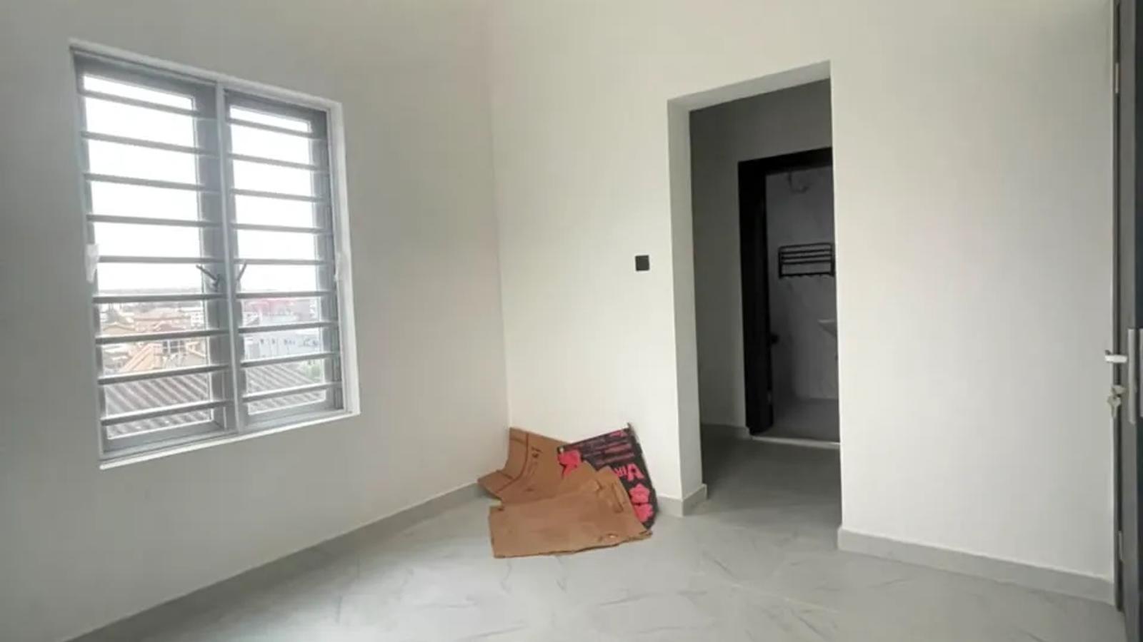 4 BEDROOM SEMI-DETACHED WITH BQ