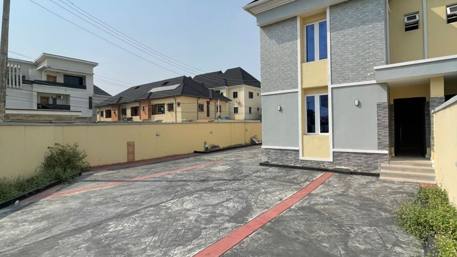 4 Bedroom Terrace Duplex