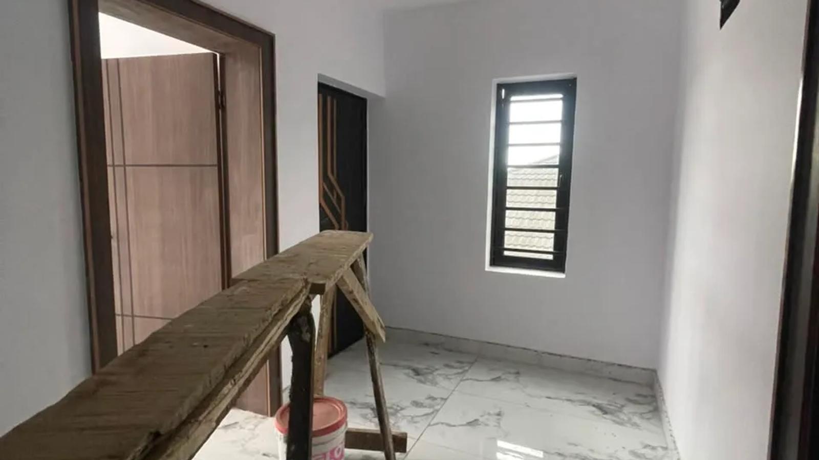 5 Bedroom Semi Detached Duplex