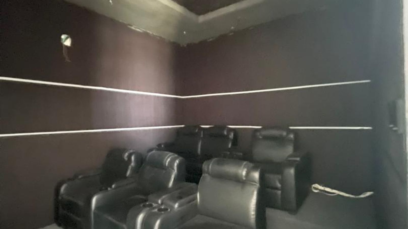 5 Bedroom Fully Detached Duplex