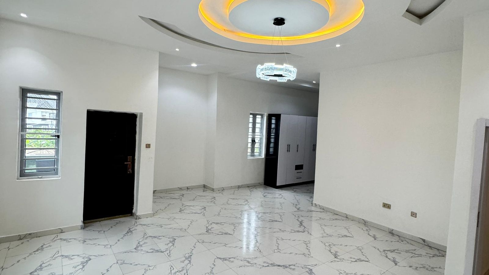 4 Bedroom Fully Detached Duplex