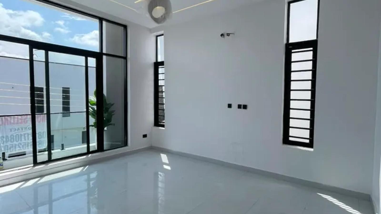 4 Bedroom Semi Detached Duplex