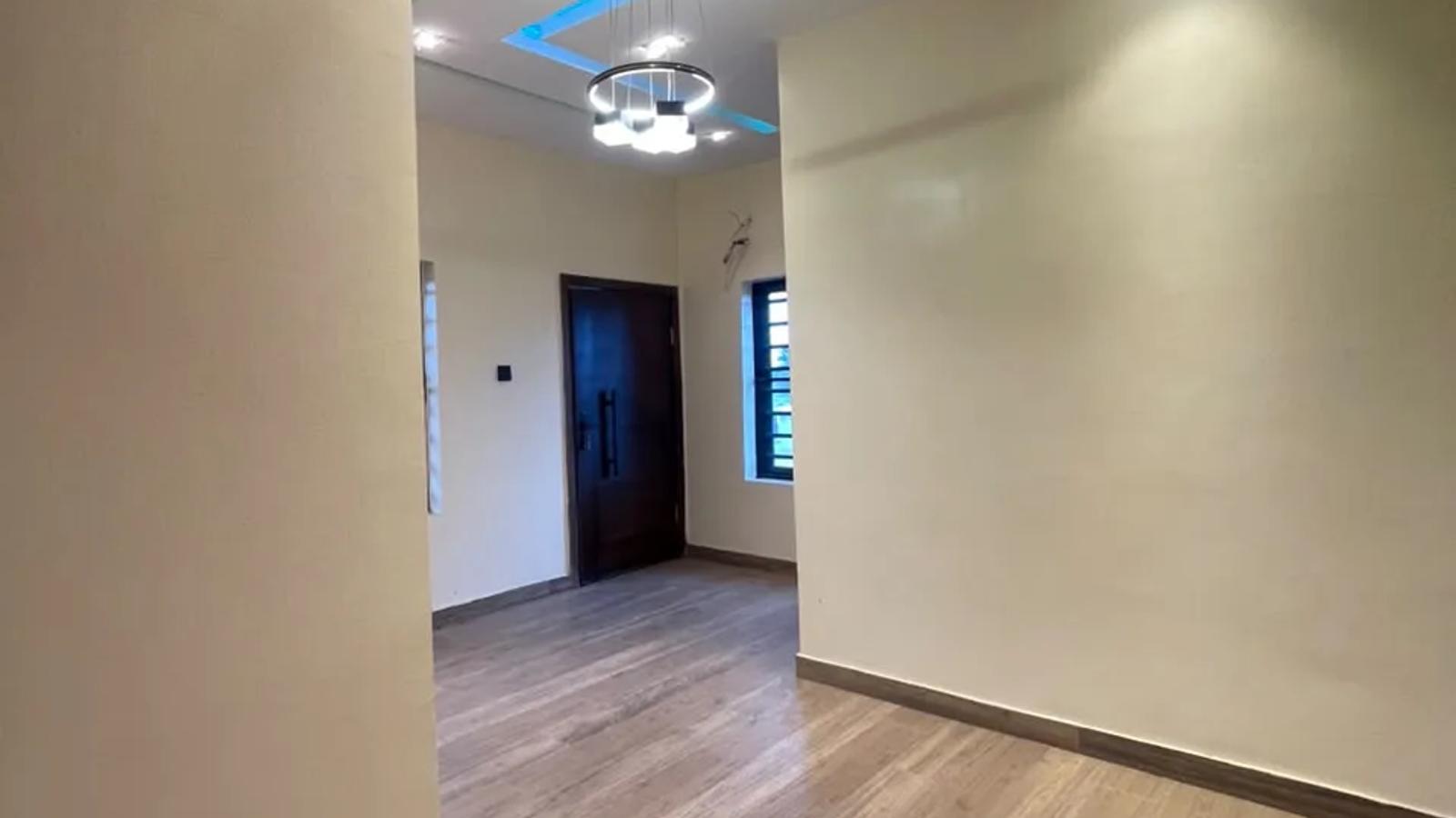 5 BEDROOM FULLY-DETACHED DUPLEX WITH BQ