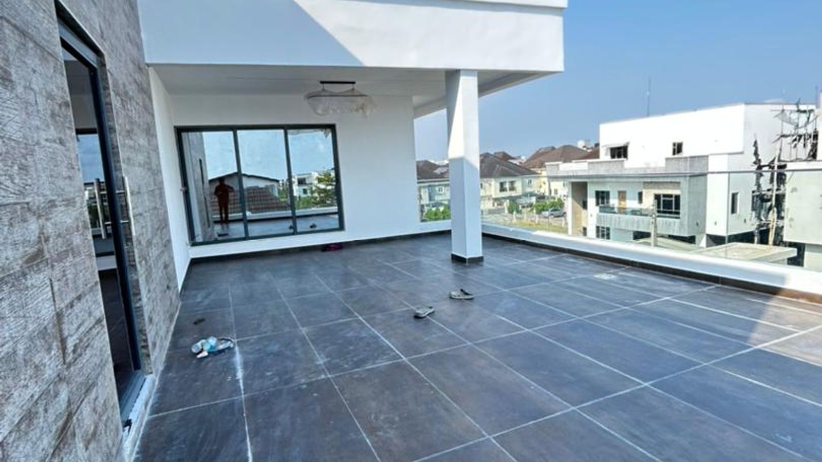 6 Bedroom Fully Detached Duplex