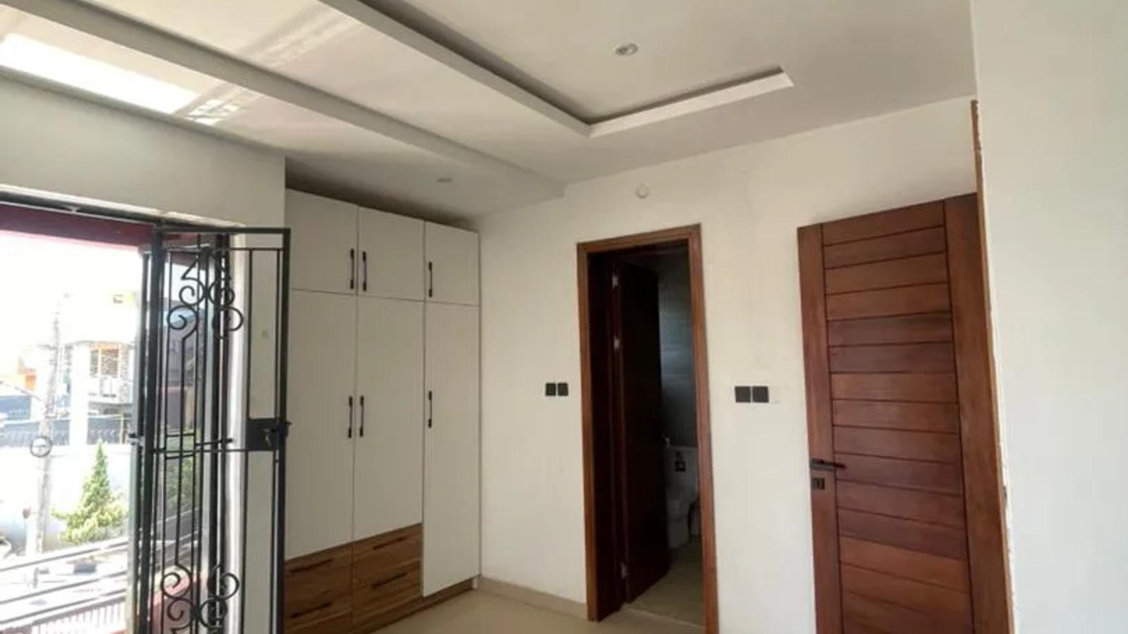 4 Bedroom Semi Detached Duplex
