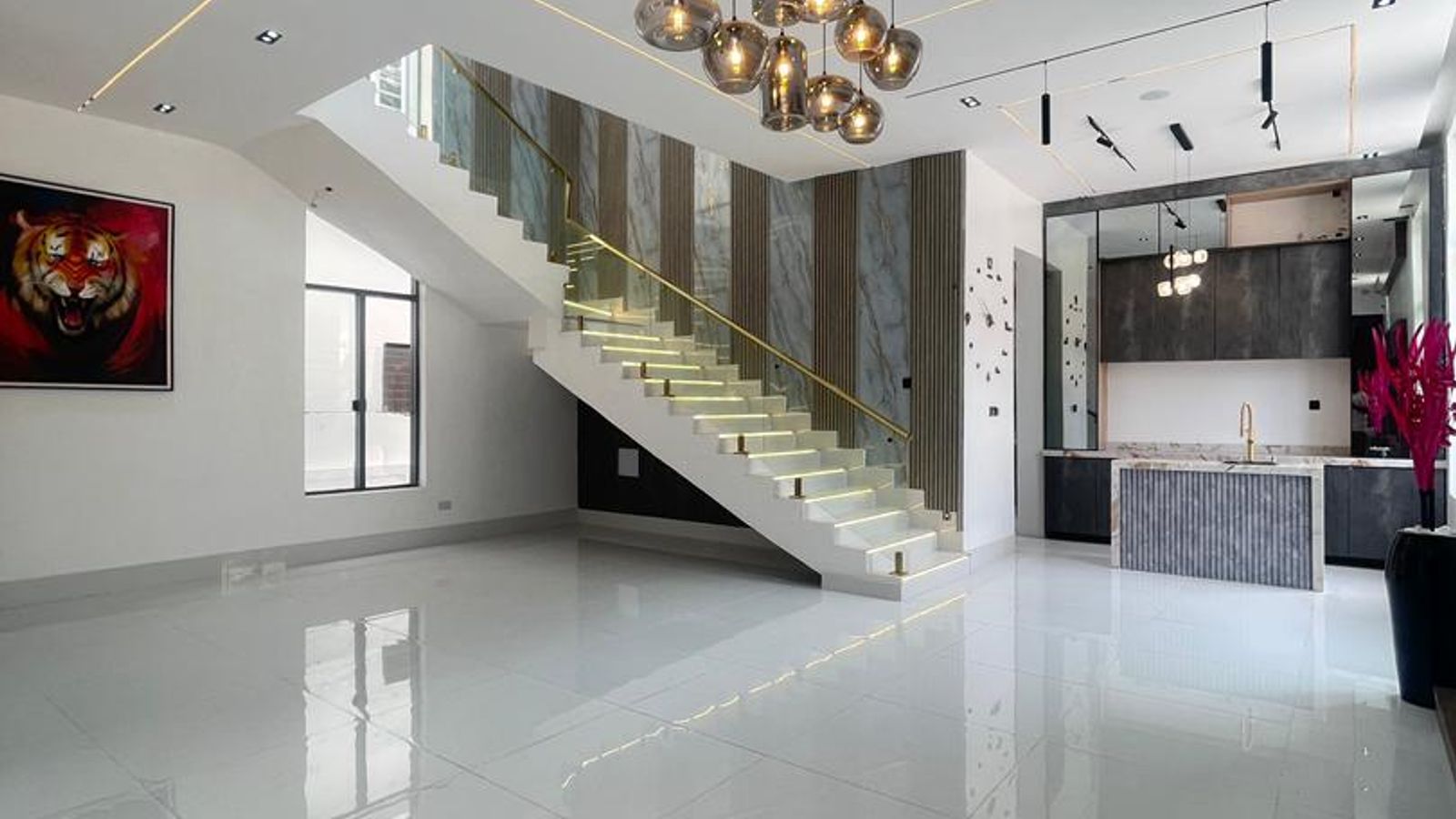 5 Bedroom Fully Detached Duplex