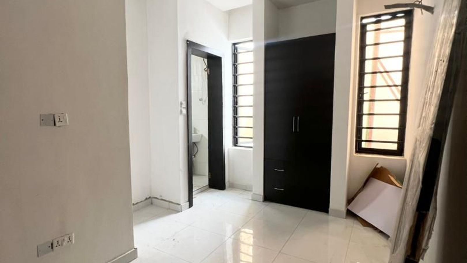 4 Bedroom Semi Detached Duplex