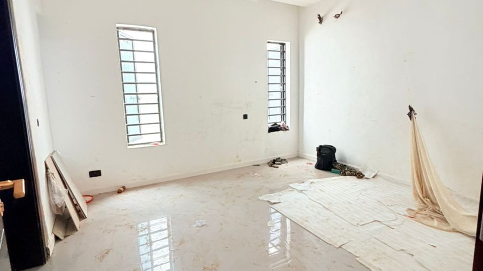 4 Bedroom Fully Detached Duplex