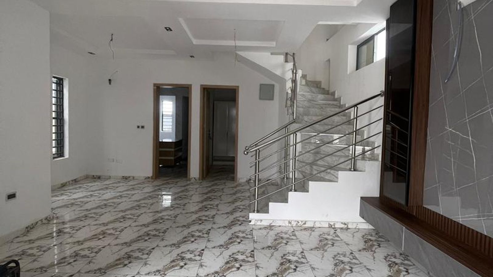 4 Bedroom Fully Detached Duplex