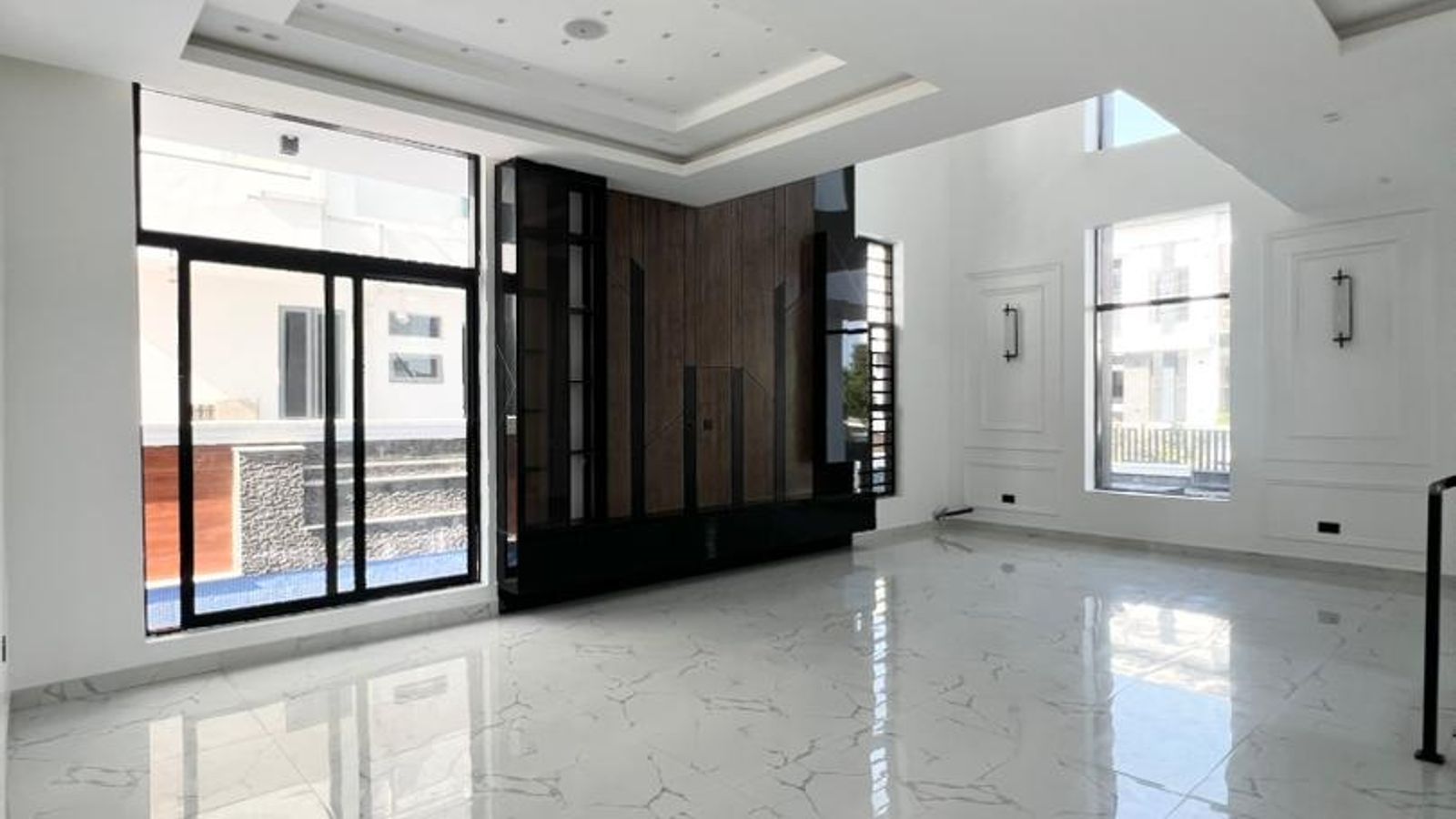 5 Bedroom Fully Detached Duplex