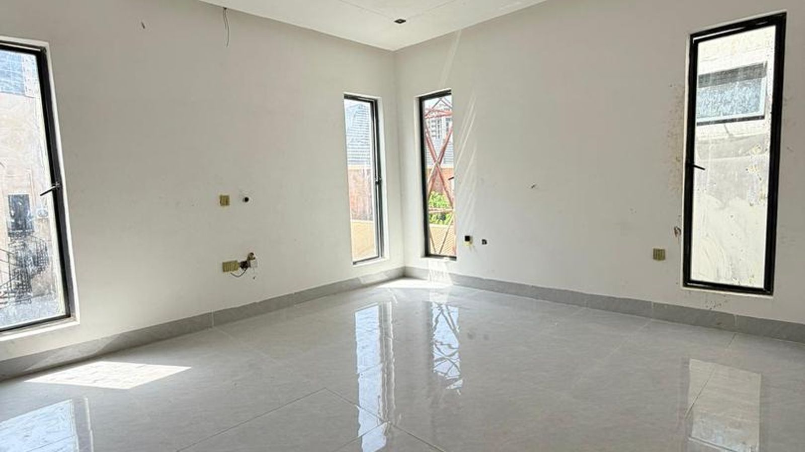 4 Bedroom Semi Detached Duplex