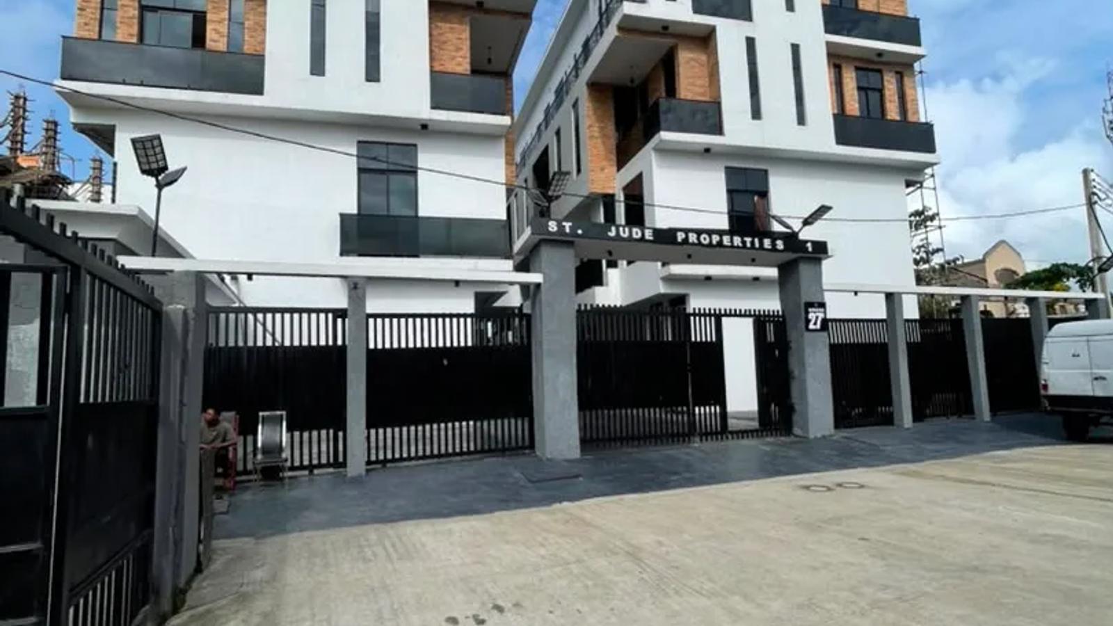 2 Bedroom Apartment