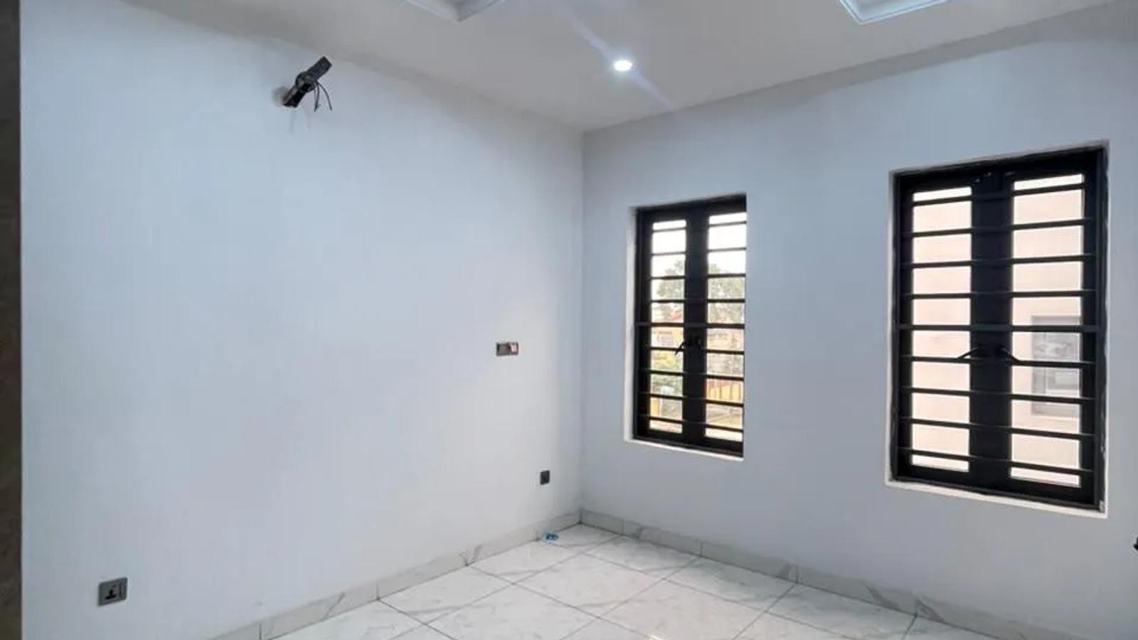 4 Bedroom Terrace Duplex