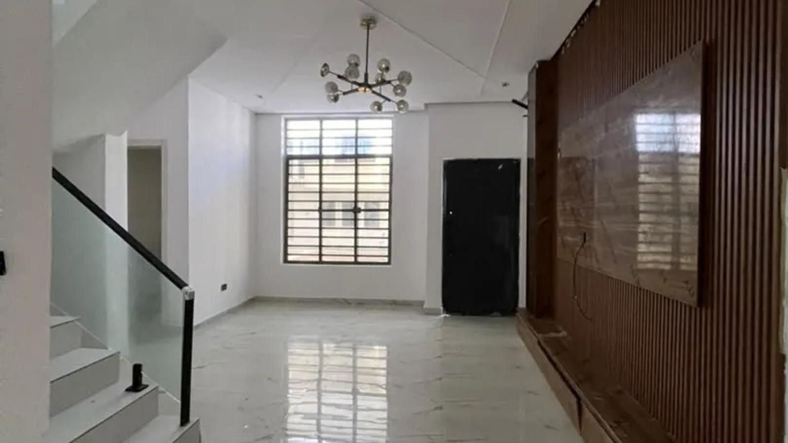 4 Bedroom Terrace Duplex
