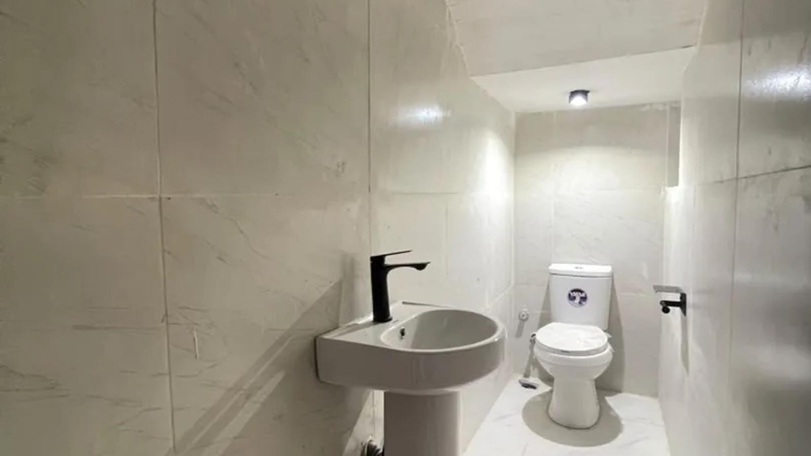 4 BEDROOM TERRACE DUPLEX