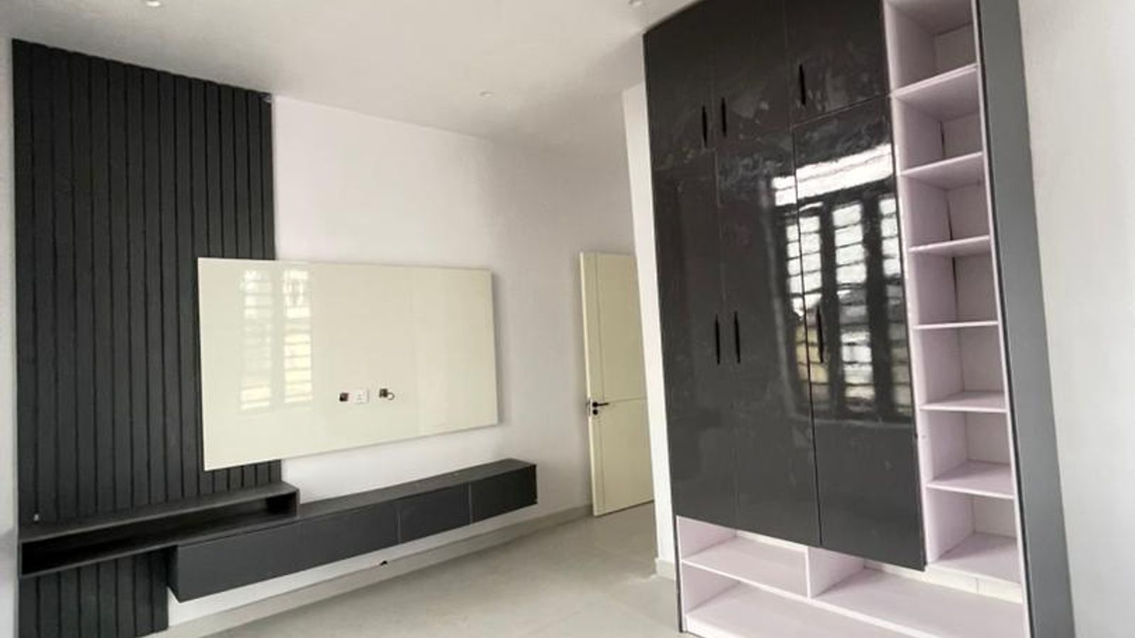 5 Fully Detached Duplex