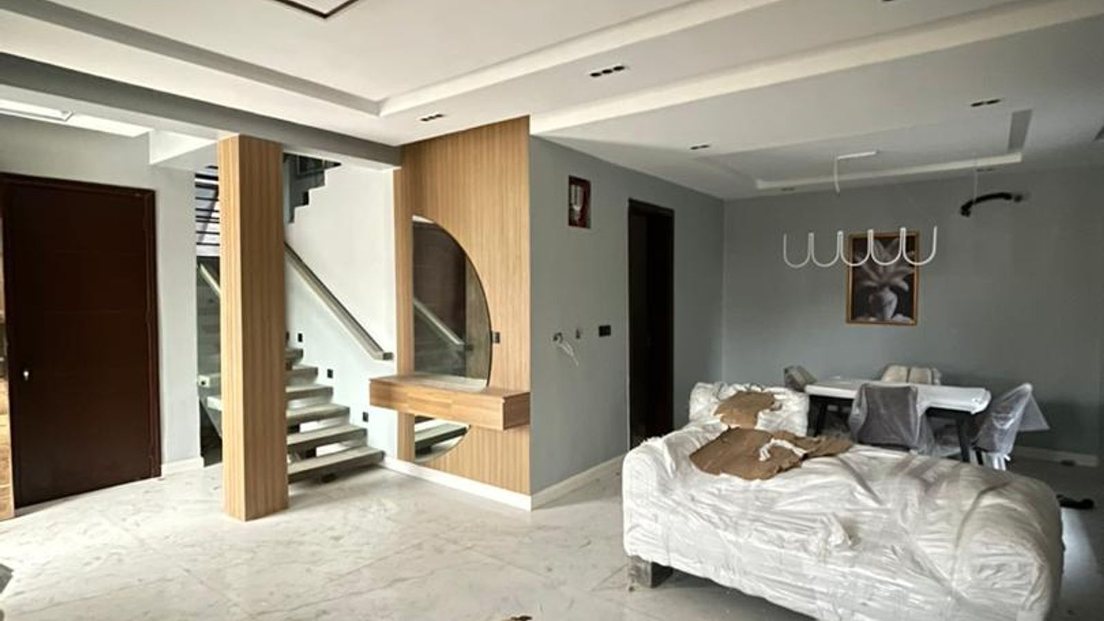 5 Bedroom Fully Detached Duplex