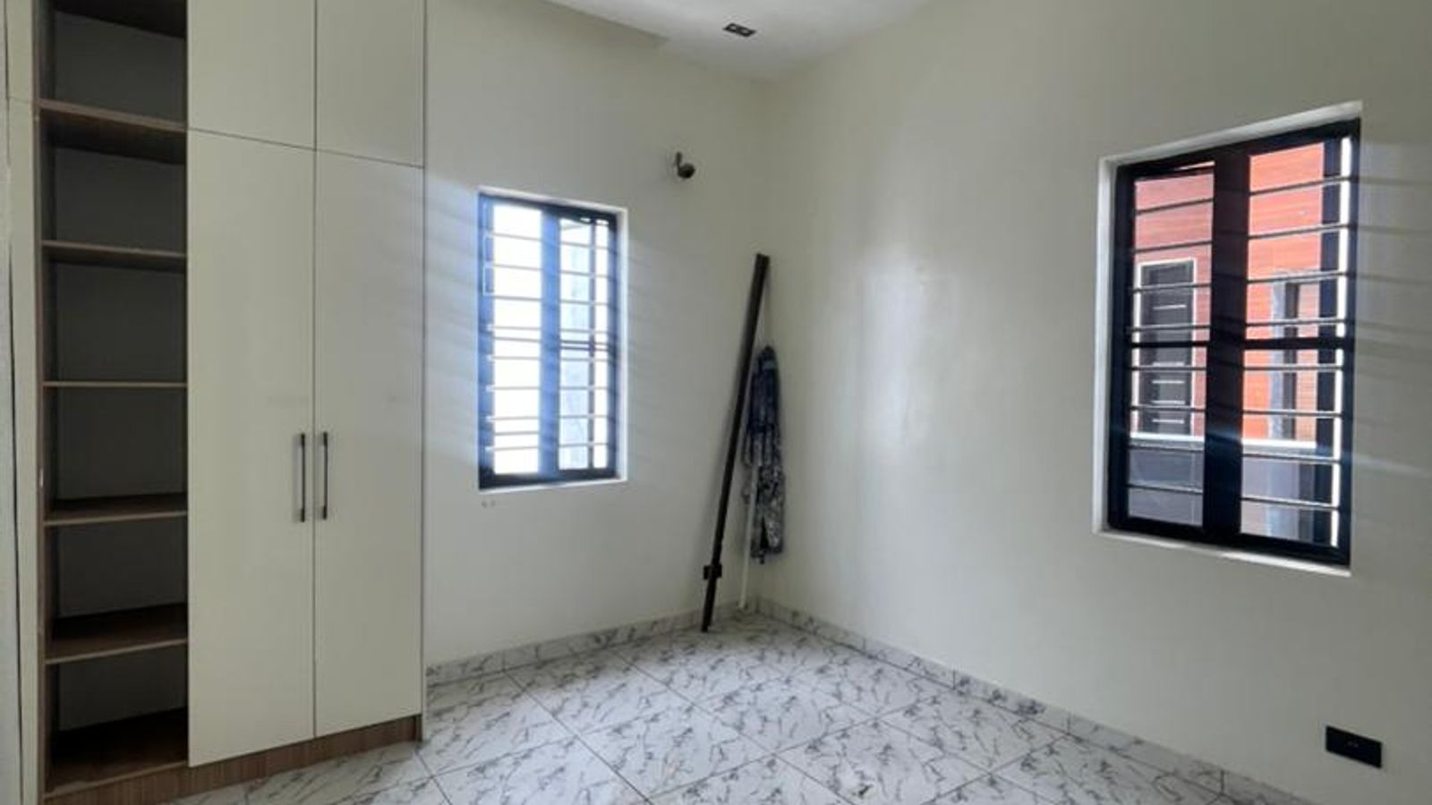 5 Bedroom Fully Detached Duplex