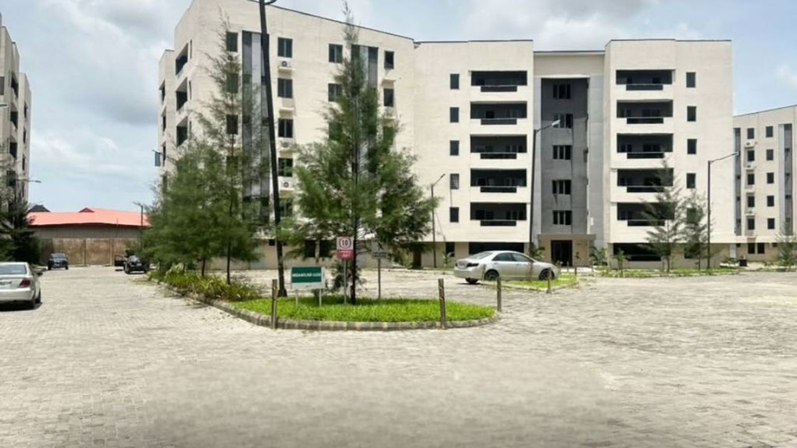 3 Bedroom Apartment