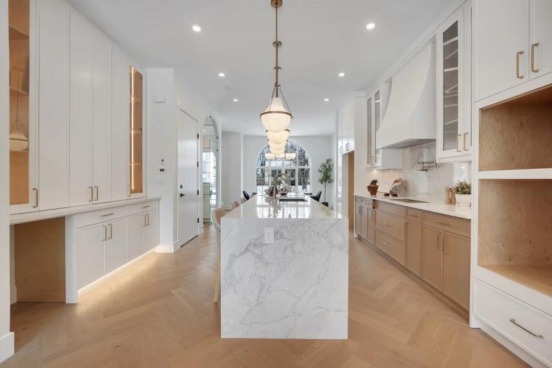 Flooring & Tile