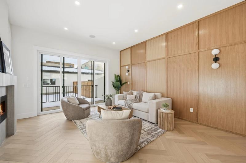 Living & Great Rooms