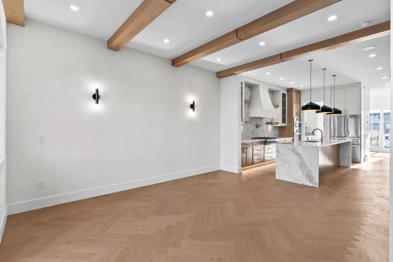 Living & Great Rooms