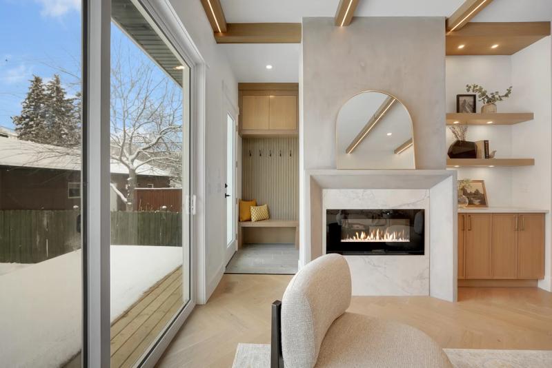 Living & Great Rooms