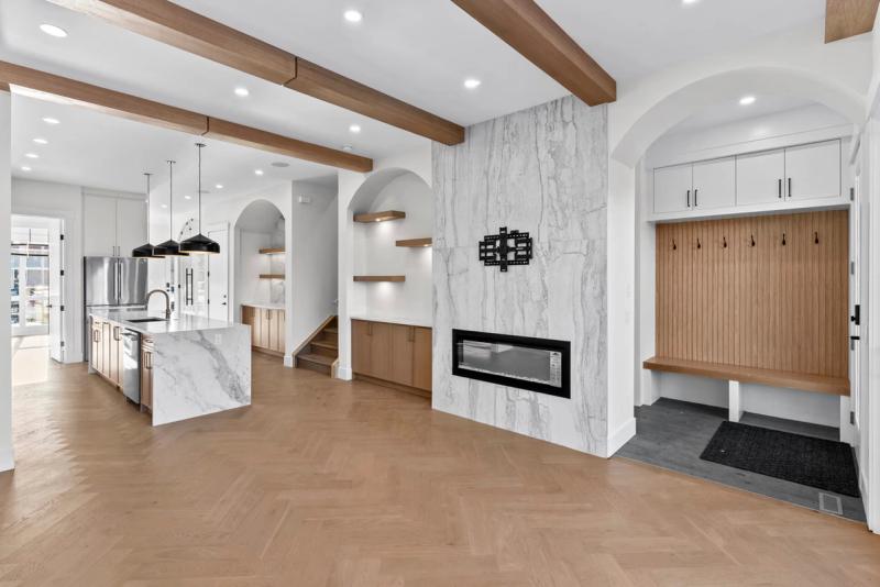 Living & Great Rooms