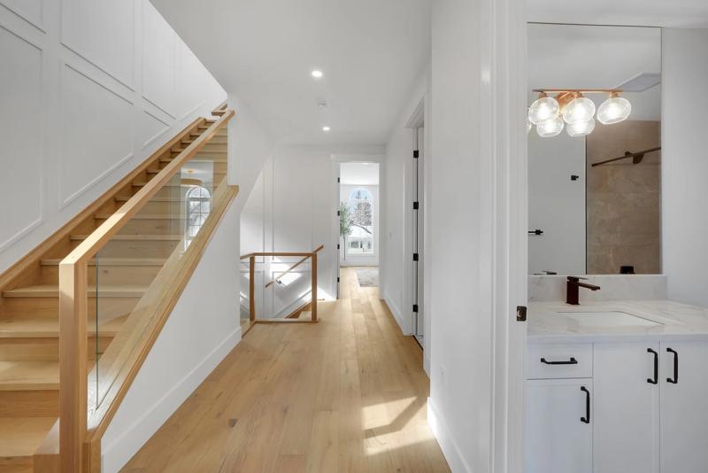 Stairs & Railings