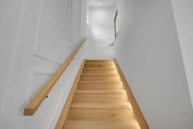 Stairs & Railings