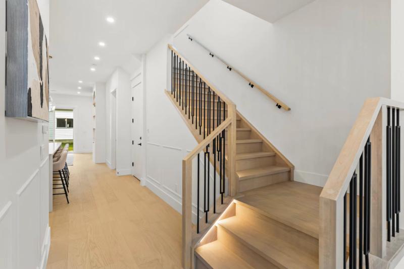 Stairs & Railings