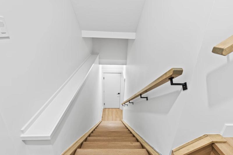Stairs & Railings