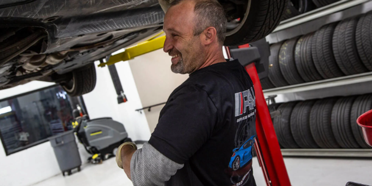 Oil Change Kinnelon: How Often Should You Really Change Your Oil?