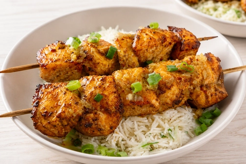 Honey Garlic Salmon Skewers