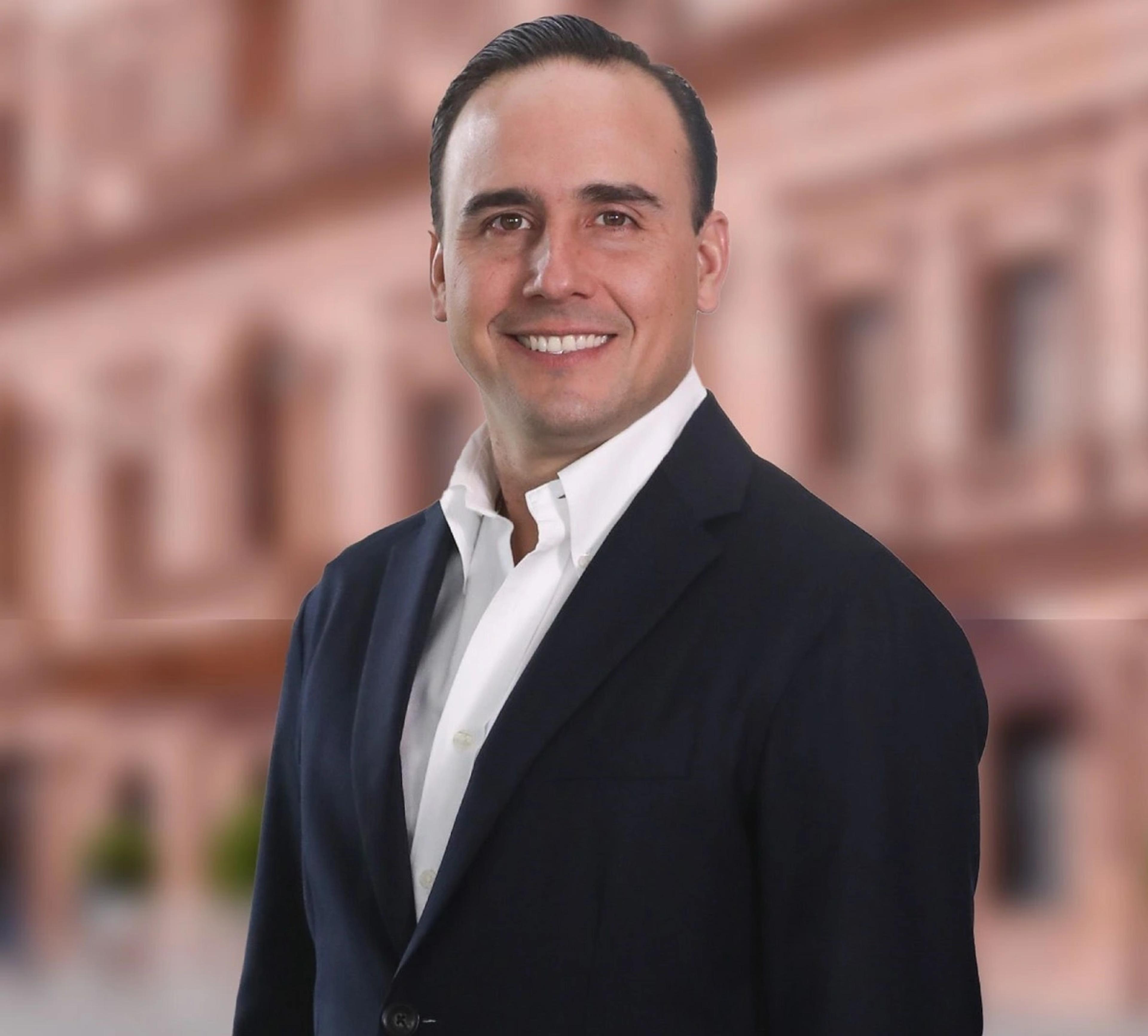 Manolo Jiménez lidera el ranking de gobernadores mejor evaluados en México en octubre 2024