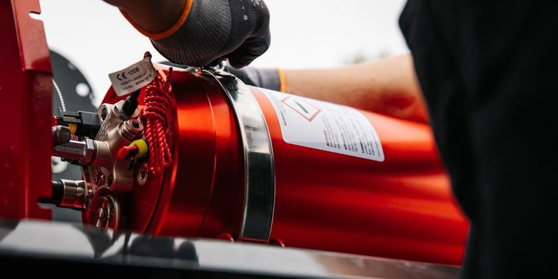 Minemo-branded fire extinguisher