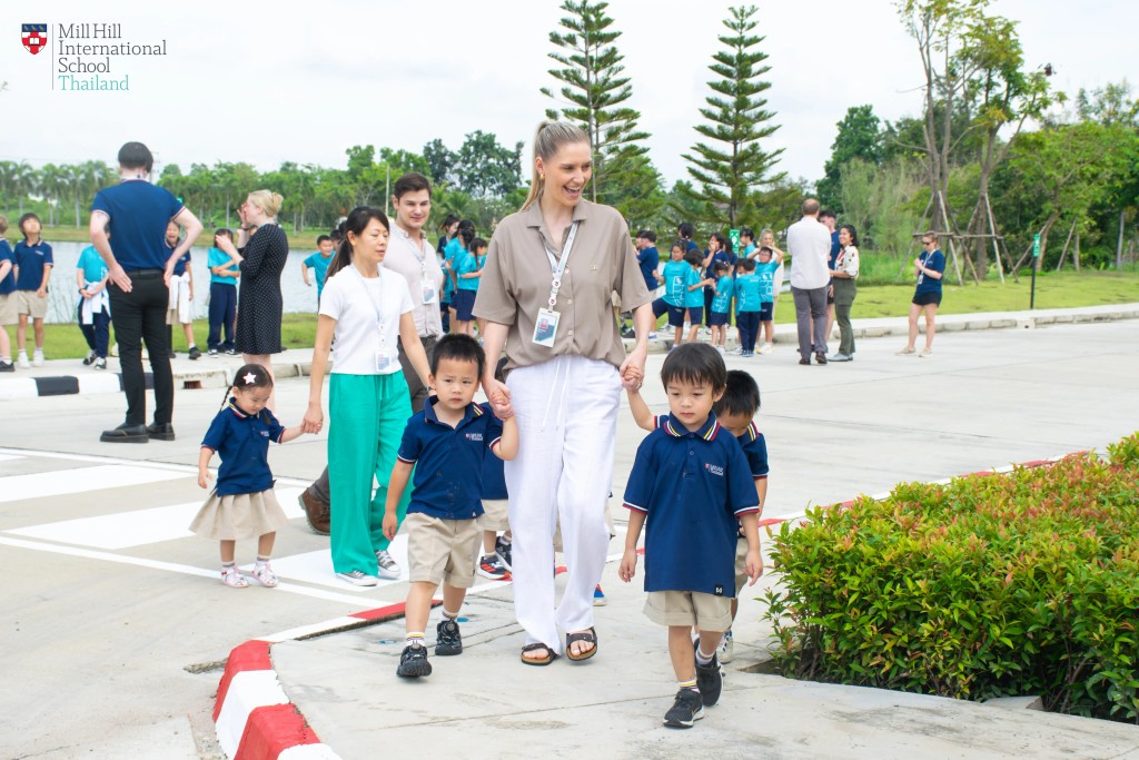 Strengthening Home–School Partnerships in Early Years