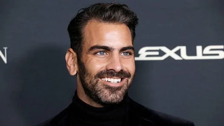 Nyle DiMarco smiling at an event, deaf model, actor, and activist known for winning America’s Next Top Model and Dancing with the Stars