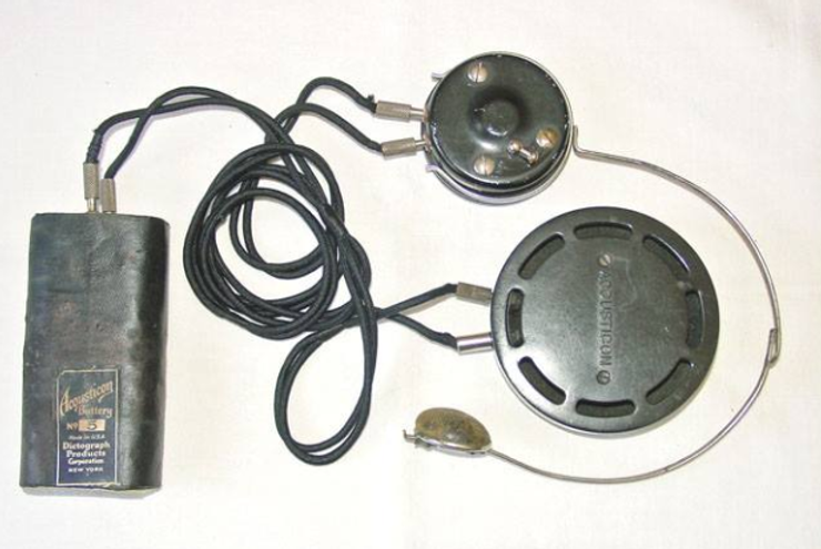 The First Electric and Portable Hearing Aid called the Akouphone