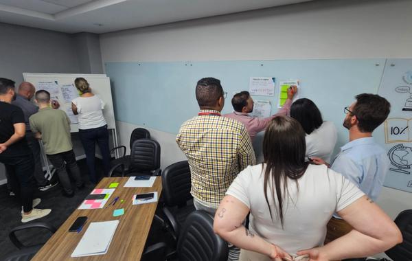 Comunicação que não decide, não vende e não engaja: o custo invisível das mensagens confusas nas empresas