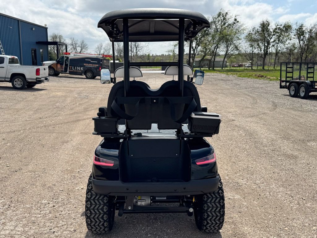 Lifted 2 Seater Black/White