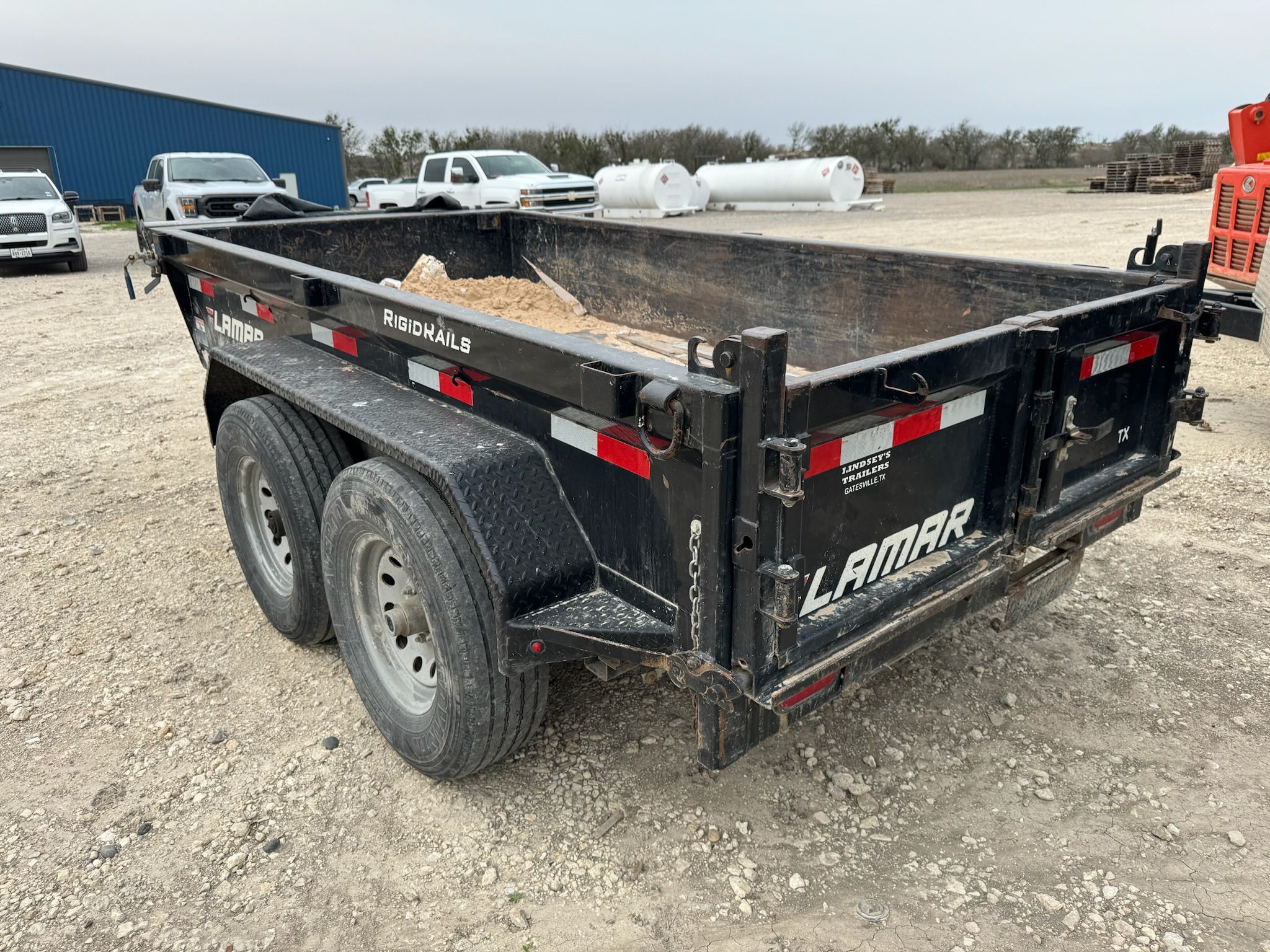 DS601025 | 60” x 10’, 10k lbs gross weight, Mini Dump, Tandem Axle