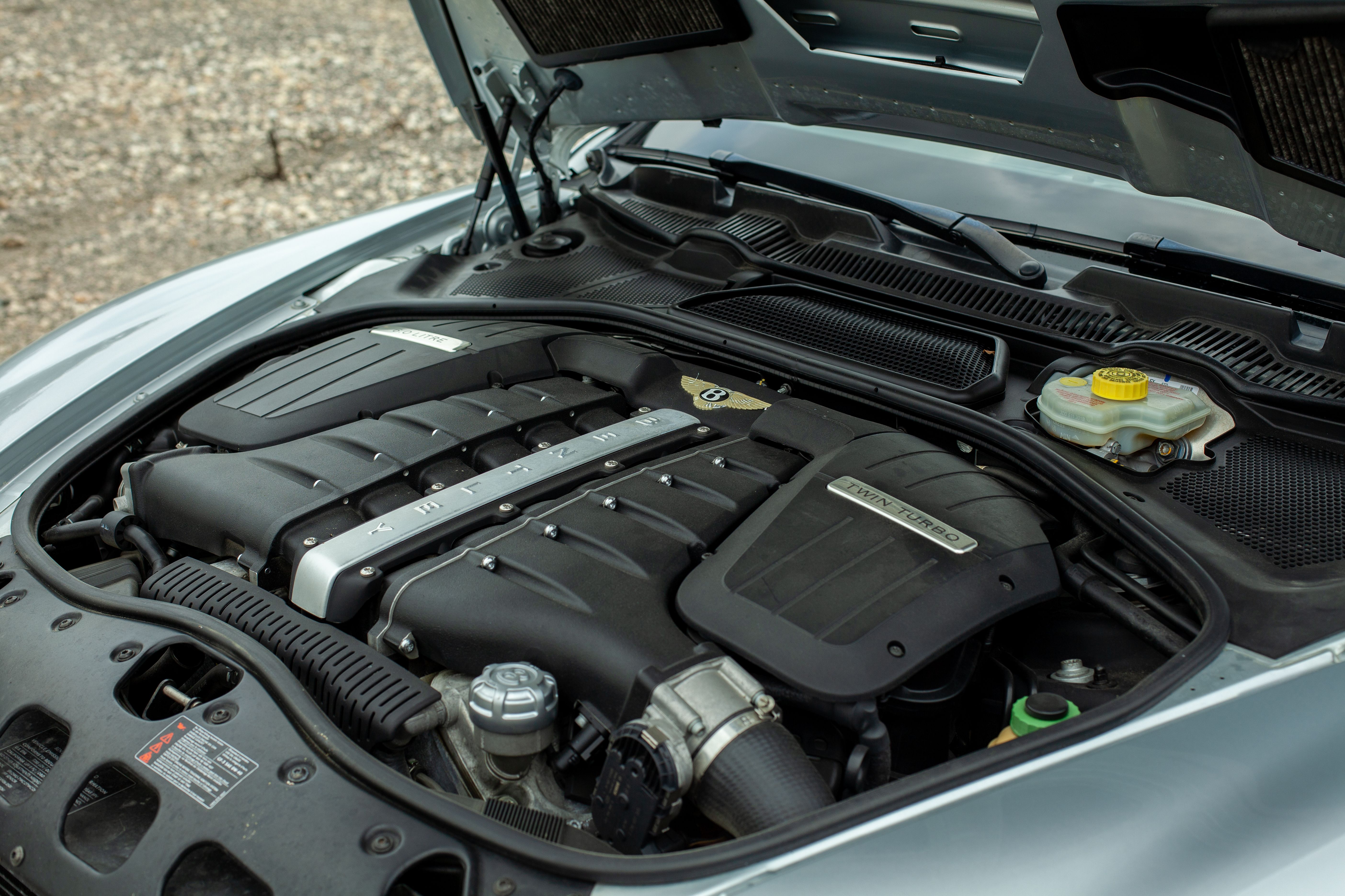 6.0L 12 Cylinder, 600HP, AWD