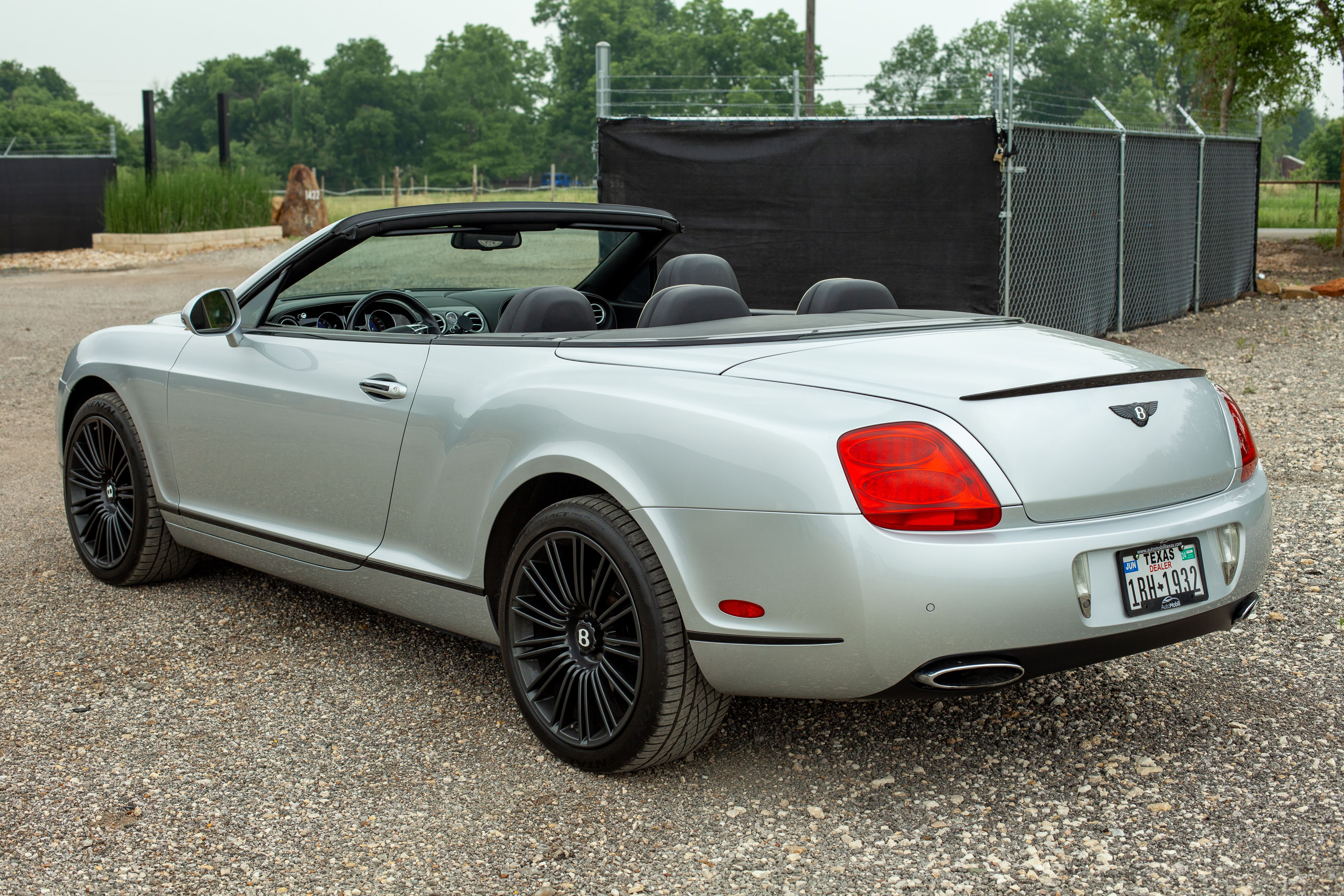 6.0L 12 Cylinder, 600HP, AWD