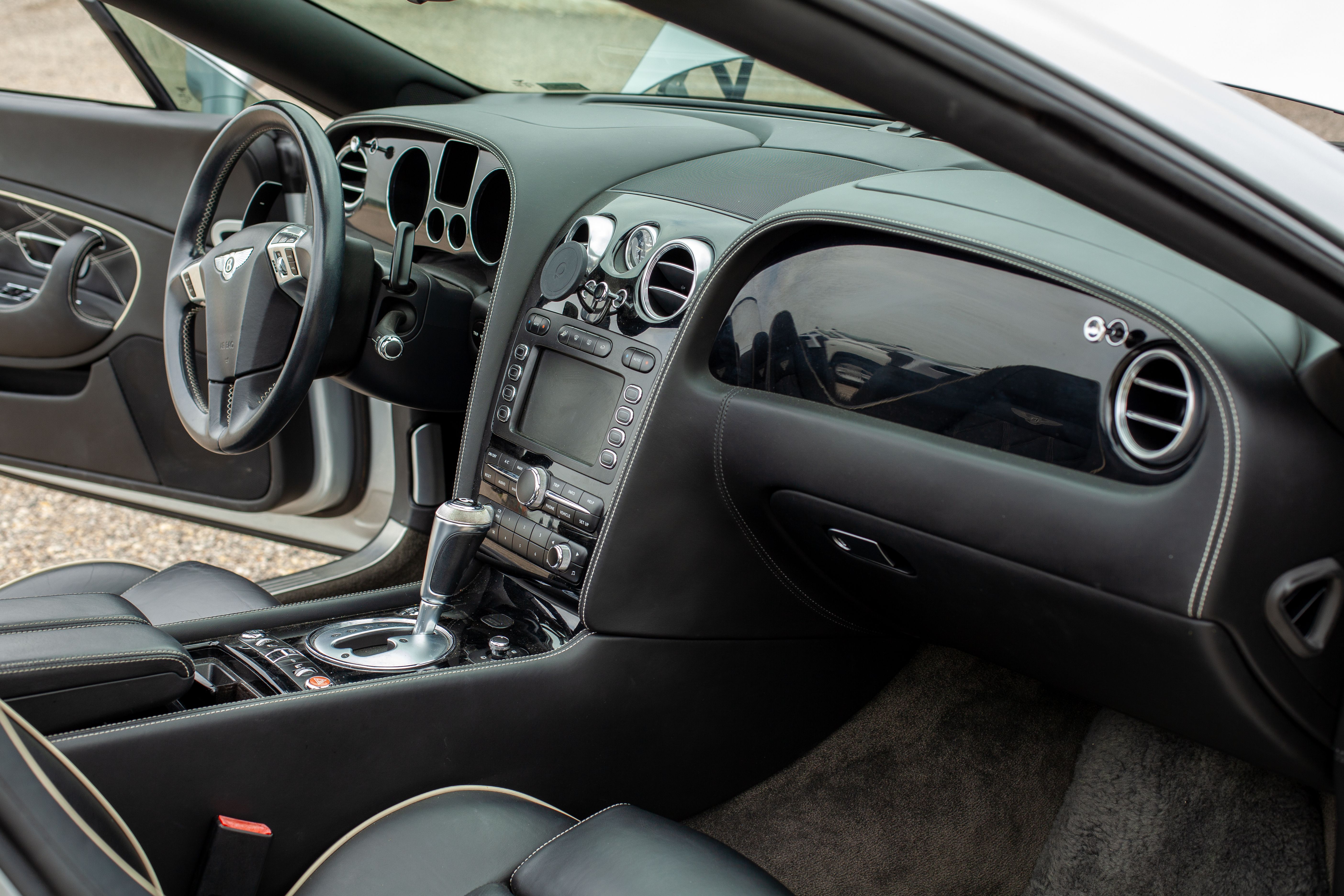 6.0L 12 Cylinder, 600HP, AWD