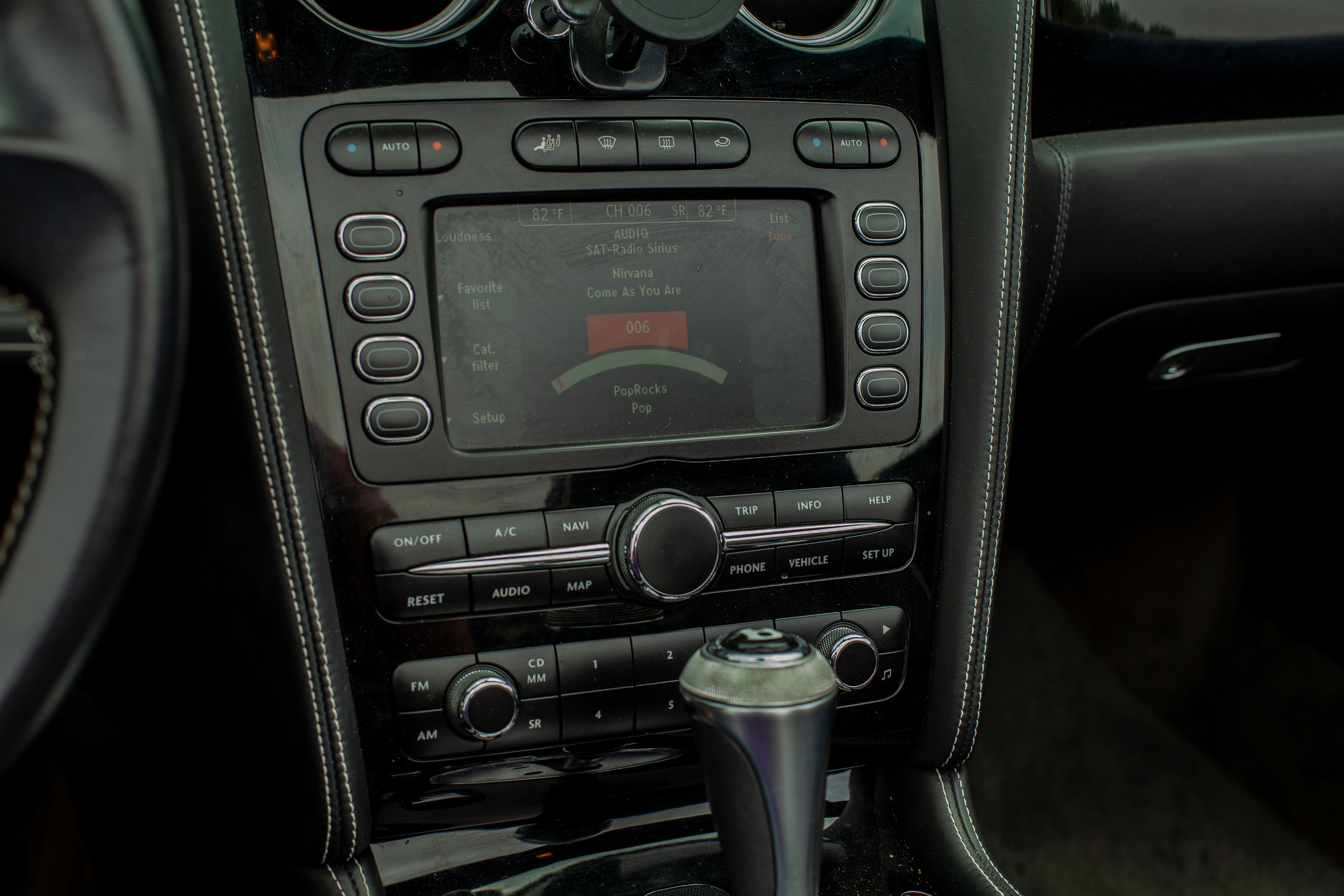 6.0L 12 Cylinder, 600HP, AWD