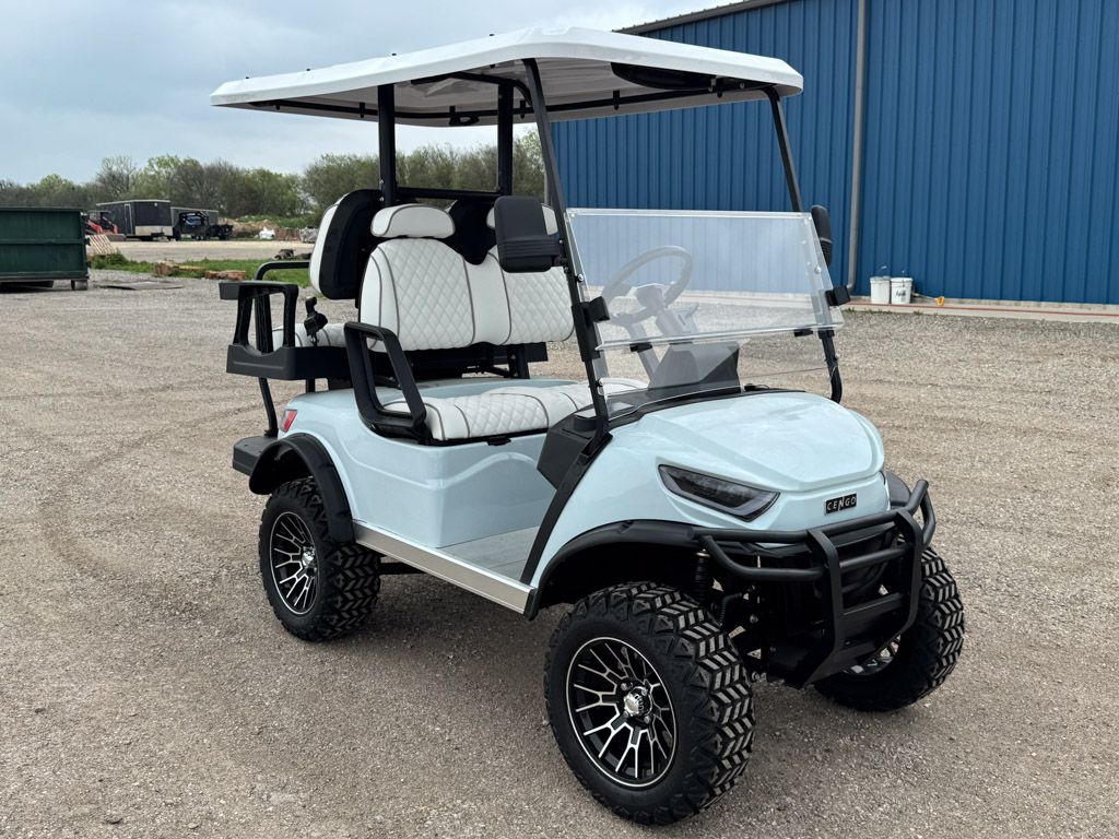 Lifted 4 Seater Icy Blue / White