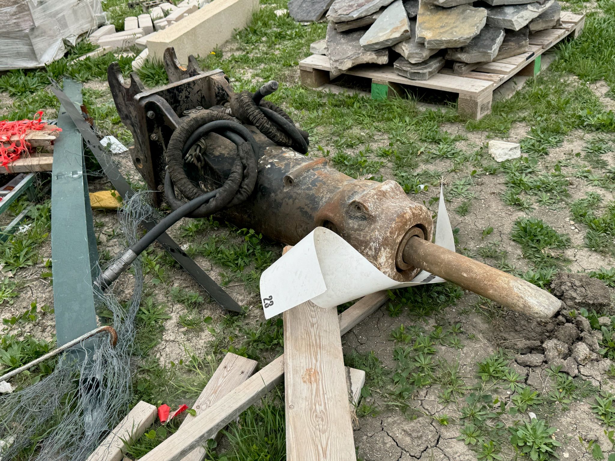 Current attachment fits 9k to 12k excavator
