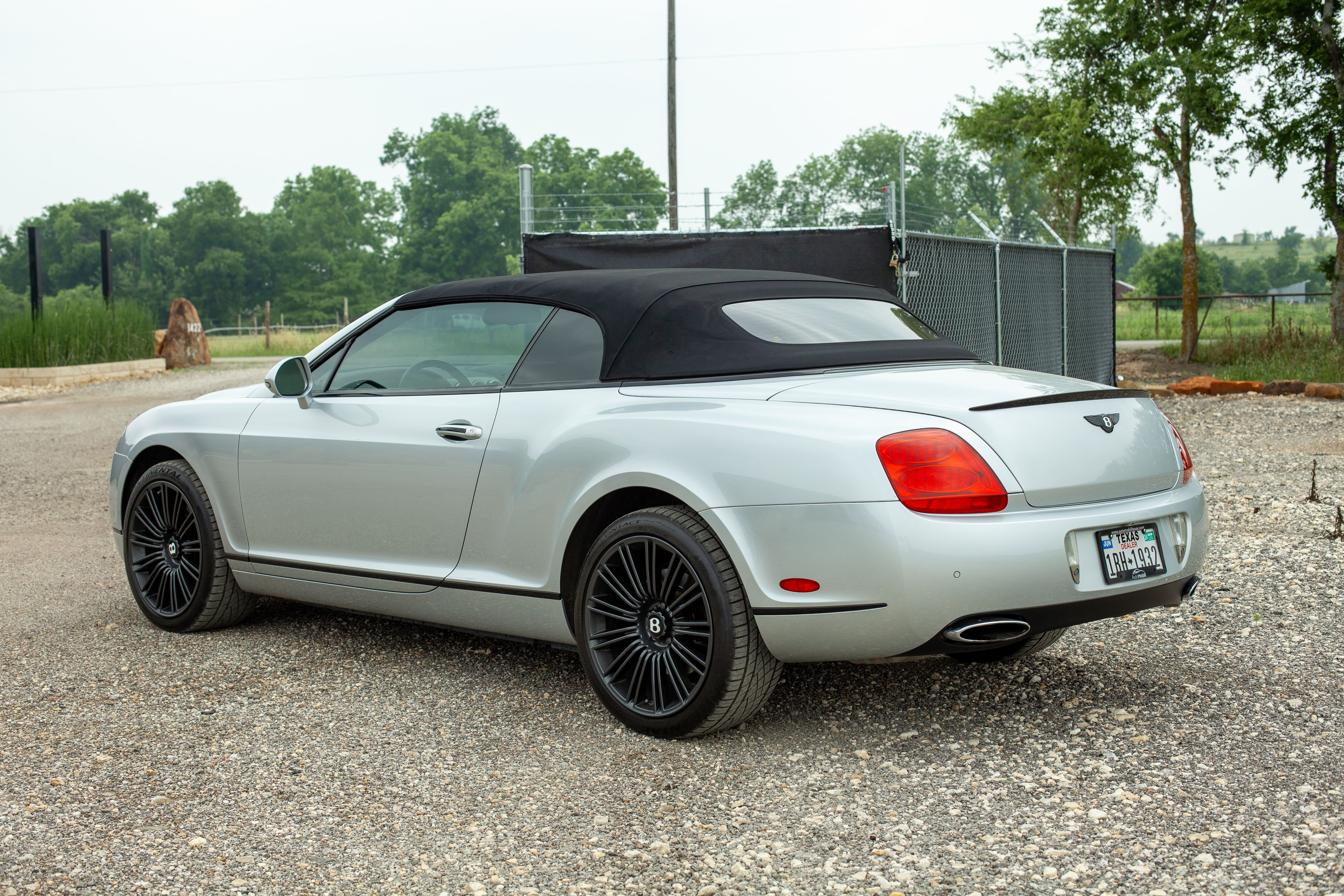 6.0L 12 Cylinder, 600HP, AWD